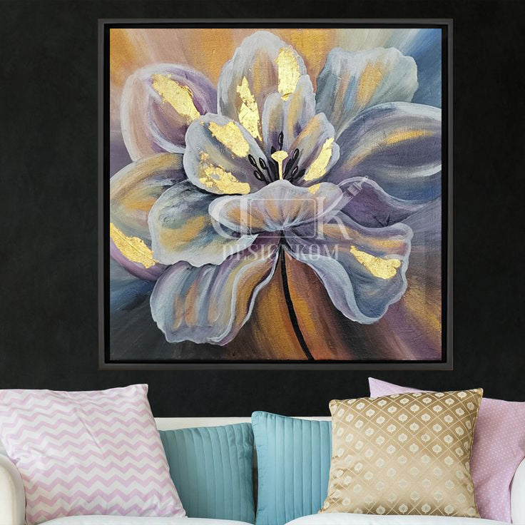dreamy floral in gold